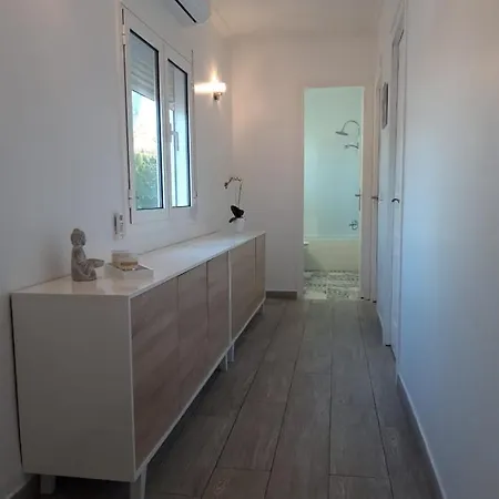 Villa Voor 8 Personen Met Zwembad Calafat